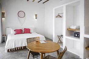 Punta Blanca | Beachfront Boutique Hotel