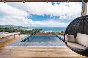LALOON Luxury Suites - Adults Only