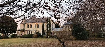 Solomons Victorian Inn