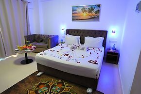 Canary Golden Hotel