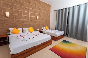 Canary Golden Hotel