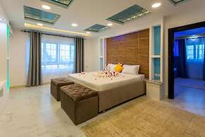 Canary Golden Hotel