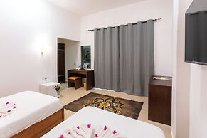 Canary Golden Hotel
