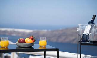 Saint Sin Suites