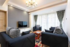 Stay.Plus Urban Oasis Apartment