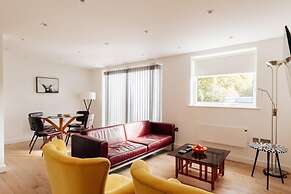 CH Apt 4 2bed in Bath