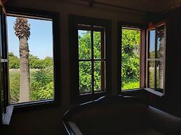 Casa Callinos