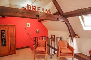Cholmley Cottage