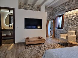 Manifest Boutique Hotel