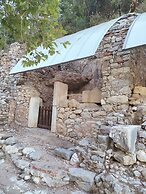 Zakkum Pansiyon
