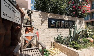 Safari Suit Hotel