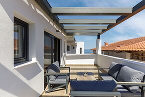 Anassa Suites