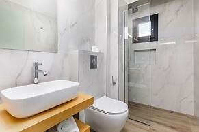 Anassa Suites