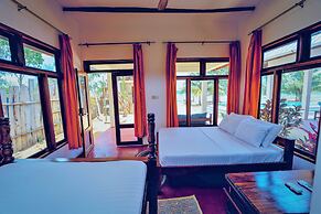 Asante Sana Beachfront Hotel