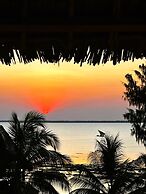 Asante Sana Beachfront Hotel