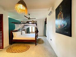 Asante Sana Beachfront Hotel