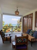 Asante Sana Beachfront Hotel