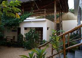 La Fontana Restaurant & Bungalows