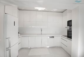 La Mer Apartments