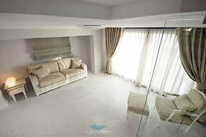 La Mer Apartments