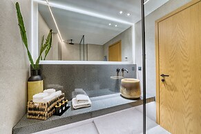 Capital Luxury Suites