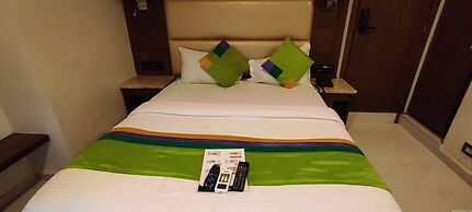 Oxford Hotel Powai