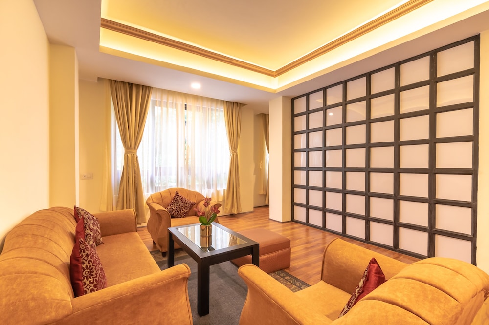 Hotel Shinkham Grand