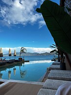 DEL MARE SUITES