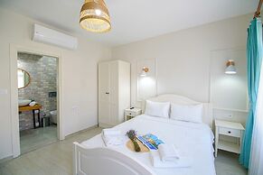 Lutro Otel