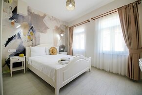 Lutro Otel