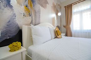 Lutro Otel