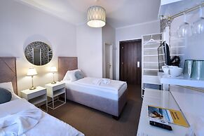 APLEND Hotel Lujza Major