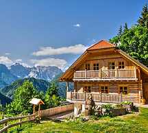 Alpine Dream Chalet With Private Ski Lift