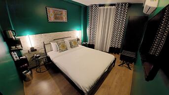 Think Hotel