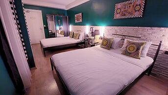 Think Hotel