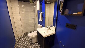 Think Hotel