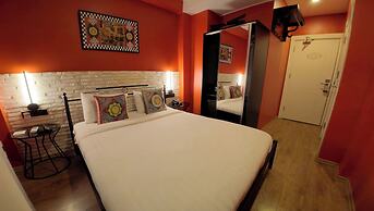 Think Hotel