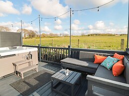 Long View Lodge