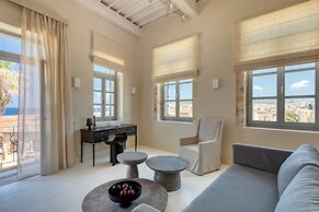 Azade Chania