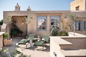 Azade Chania