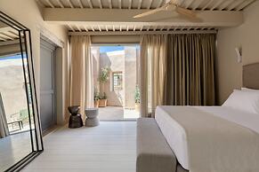 Azade Chania