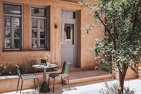 Azade Chania