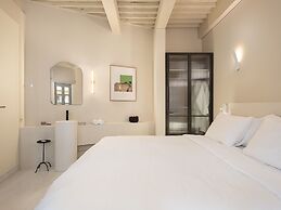 Azade Chania