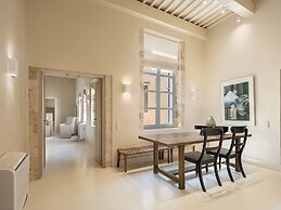 Azade Chania
