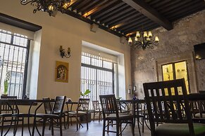 Hotel Don Carlos