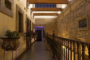 Hotel Don Carlos