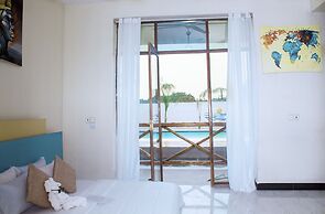 Ocean Breeze Hotel