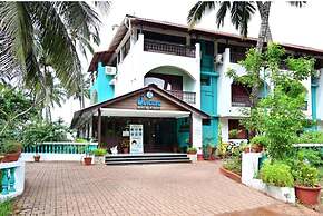 Swim Sea Beach Resort