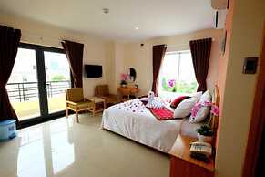 Marigold Hotel & Apartment