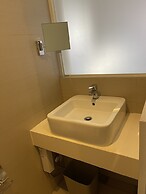 Wow Budget Hotel Cubao